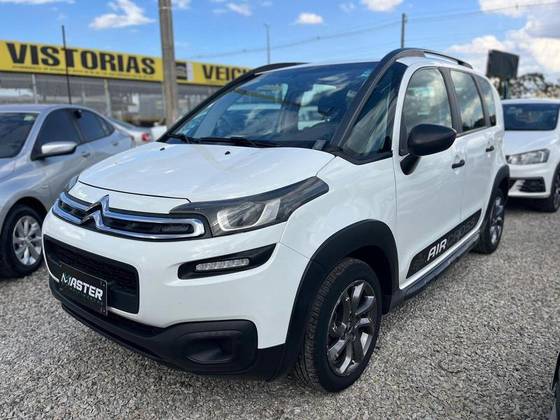 CITROËN AIRCROSS 1.5 LIVE 8V FLEX 4P MANUAL CITROËN AIRCROSS 1.5 LIVE 8V FLEX 4P MANUAL